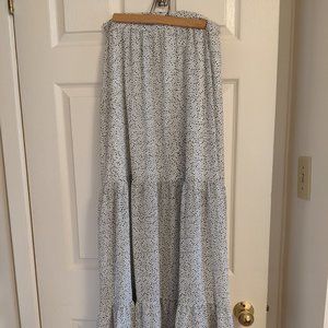 H&M, High waisted  Maxi Skirt , Size 6